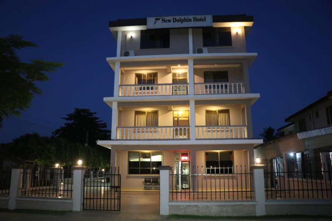 Dolphin Hotel Tanga Exterior foto