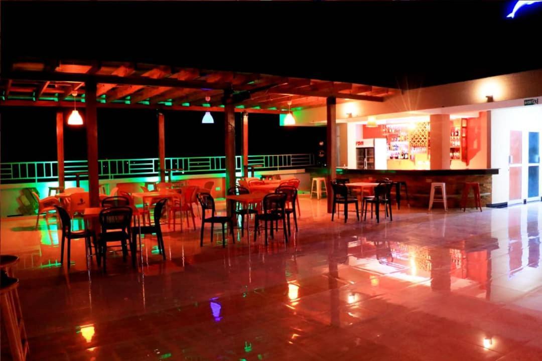 Dolphin Hotel Tanga Exterior foto